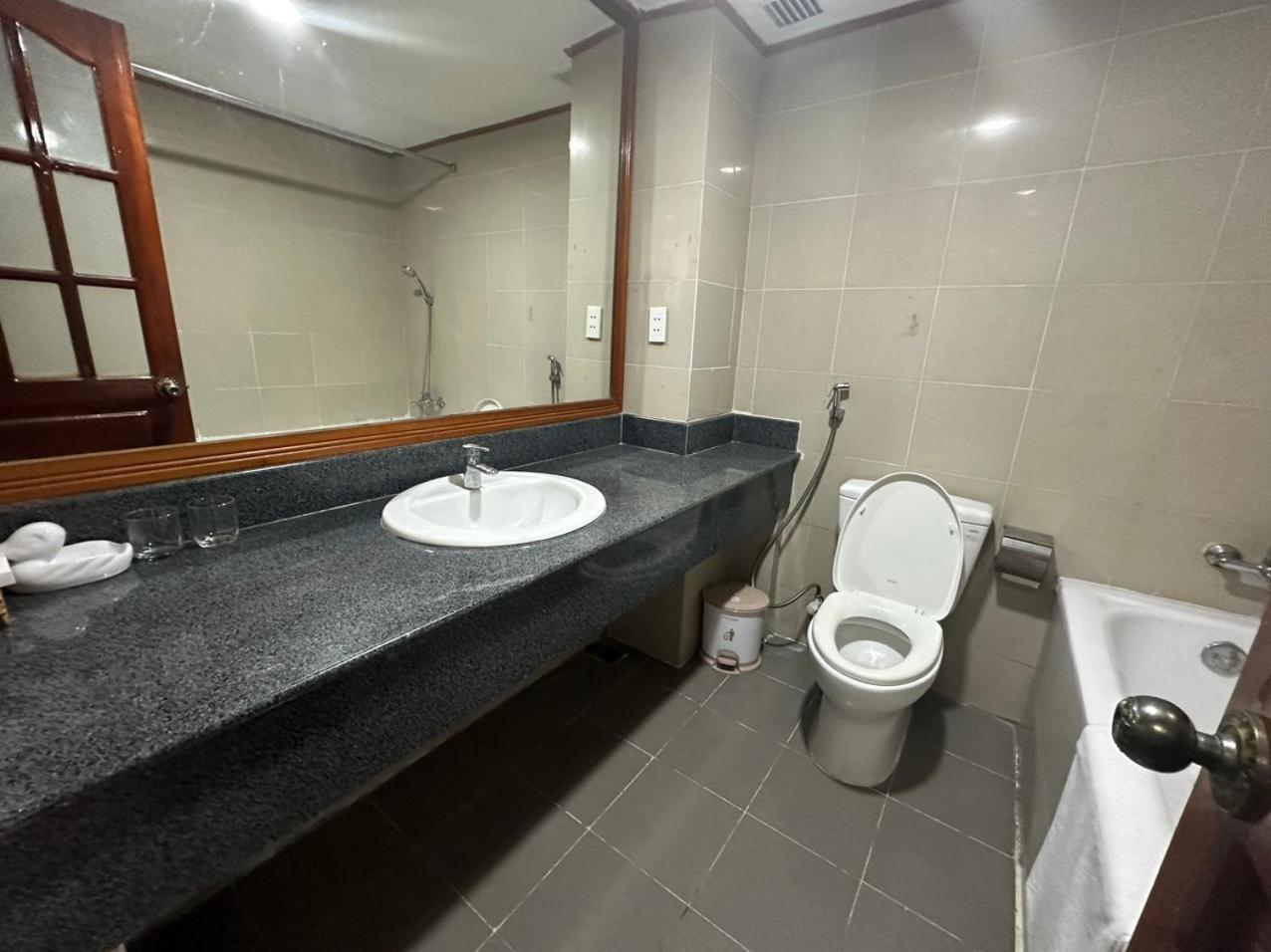 Ngoc Thu Hotel Soc Trang Kültér fotó